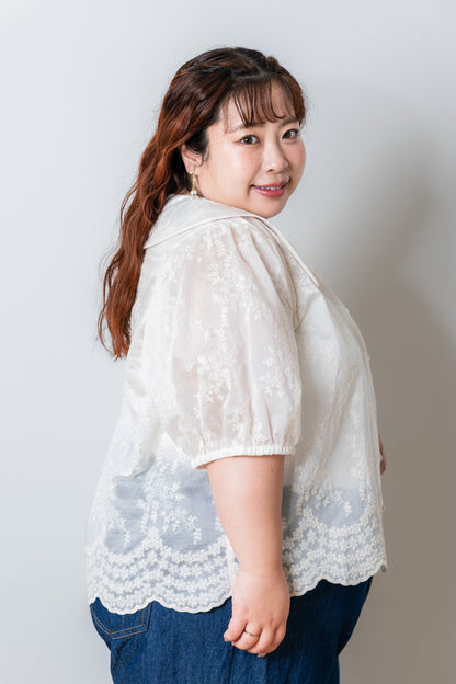 フラワー刺繍シアーブラウス